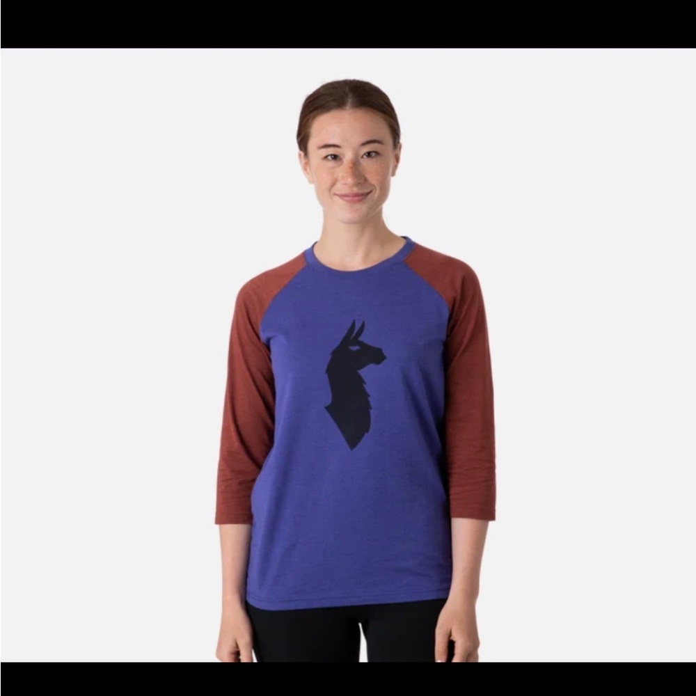 NWT Cotopaxi baseball tee